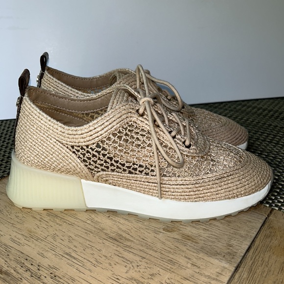 LIK NEW! Sam Edelman Delma Raffia Sneakers - Picture 6 of 11